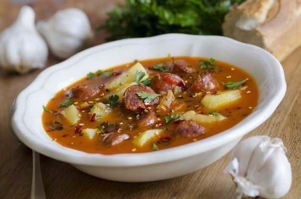 ПЕРВЫЕ БЛЮДА-БЫСТРО И ВКУСНО: 9 РЕЦЕПТОВ